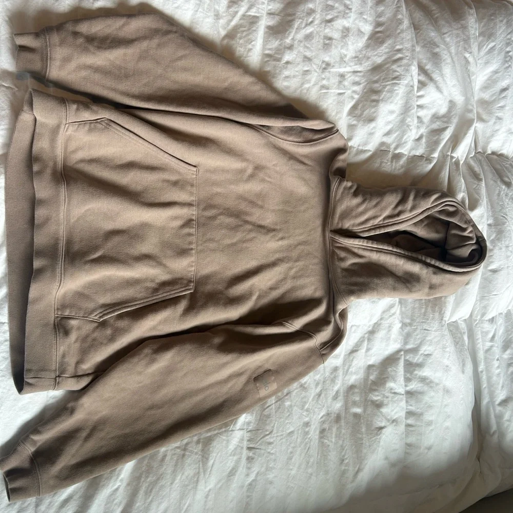 ALO Yoga Taupe Hoodie Sweatshirt - Picture 2 of 6